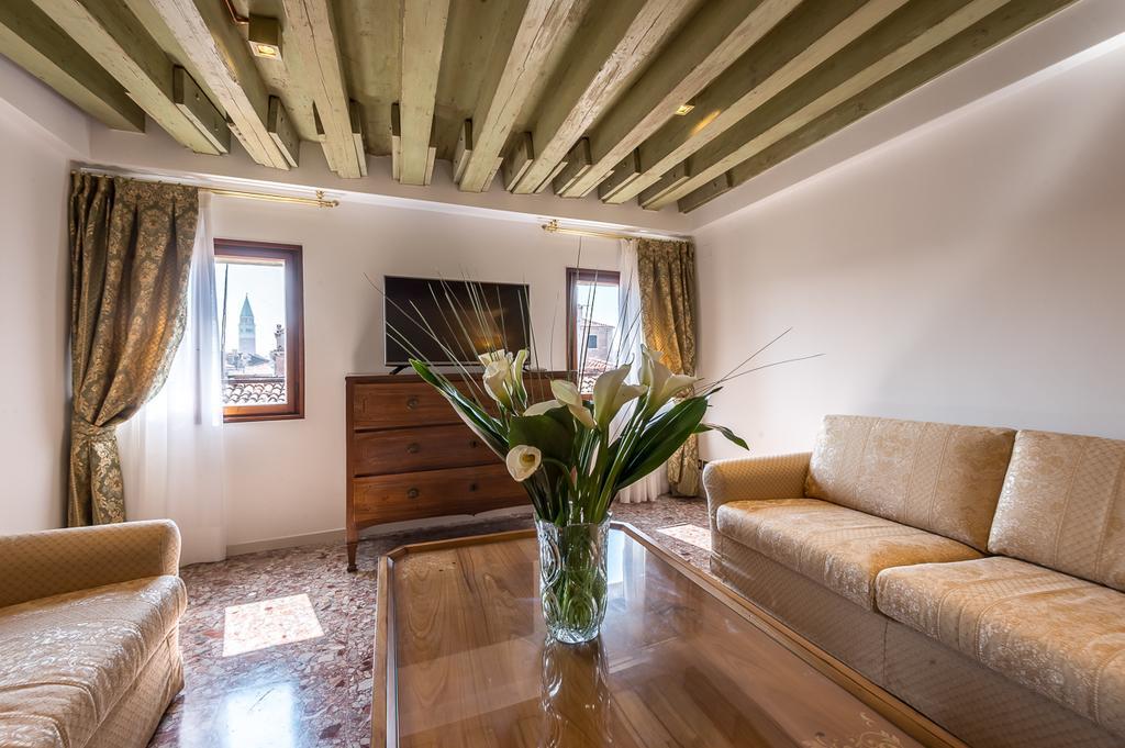 Bed and Breakfast Ca' Cappellis Venedig Exterior foto