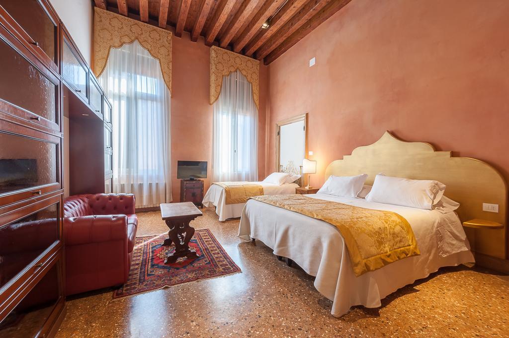 Bed and Breakfast Ca' Cappellis Venedig Exterior foto