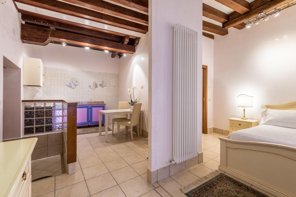 Bed and Breakfast Ca' Cappellis Venedig Exterior foto