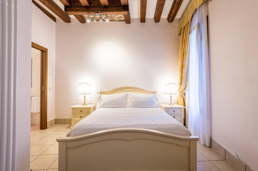 Bed and Breakfast Ca' Cappellis Venedig Exterior foto