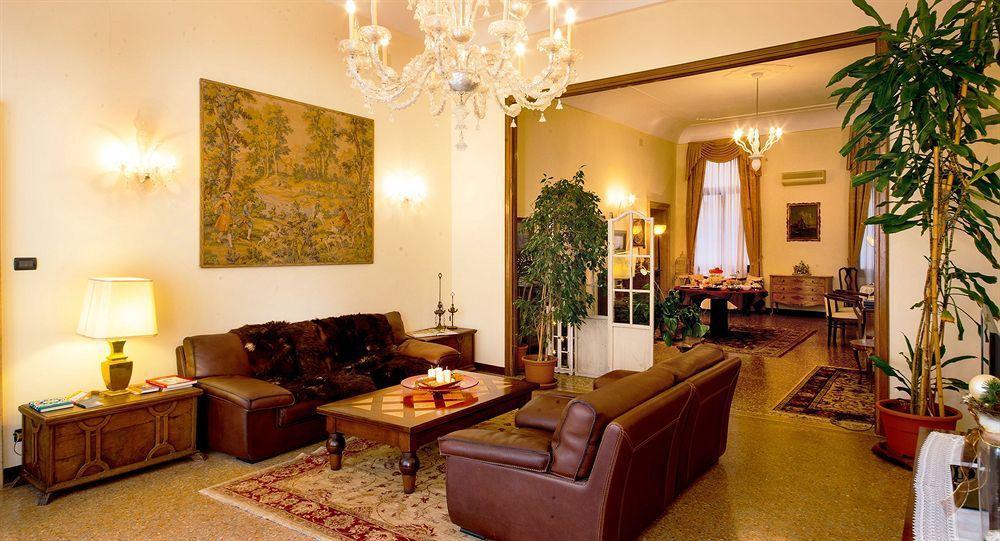 Bed and Breakfast Ca' Cappellis Venedig Exterior foto